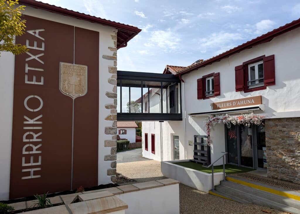 Ouvrir la photo de la Extension, restructuration et réhabilitation de la Mairie en grand