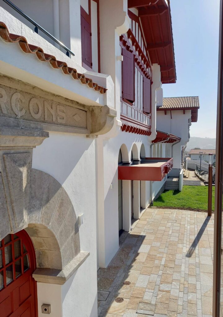 Ouvrir la photo de la Réhabilitation des écoles communales en grand